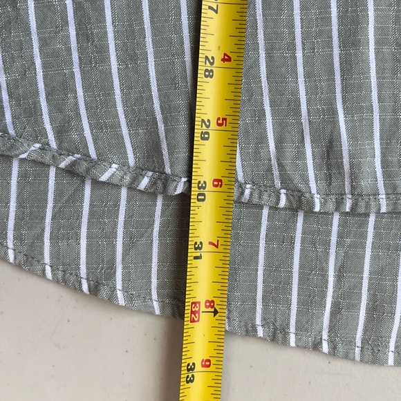 American Eagle Sz L Long-Sleeve Tie Back Striped Olive Button-Up Shirt - Picture 8 of 10